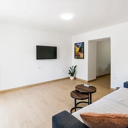 & 'the Roots Near Pula, Istria, Croatia Appartement *